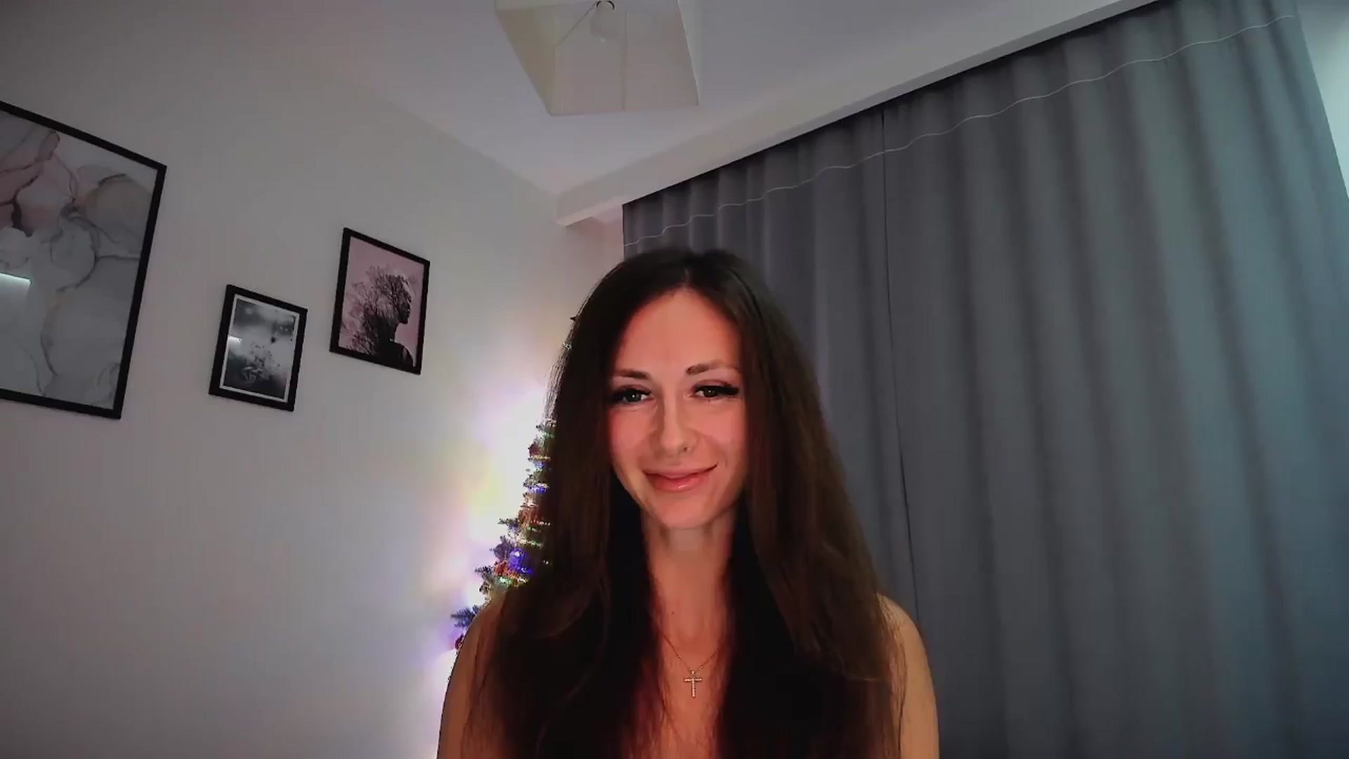 Gallery image thumbnail from Amber_Fry's myfreecams stream on, 01/15/2025, 20:58 image 1 of 20