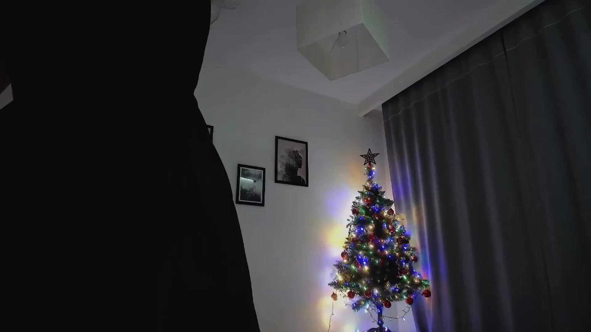 Gallery image thumbnail from Amber_Fry's myfreecams stream on, 01/18/2025, 19:10 image 11 of 20