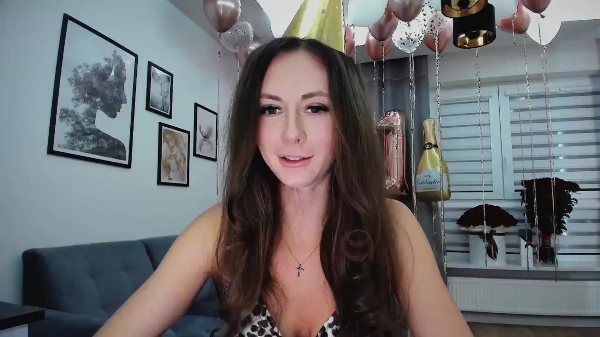 Gallery image thumbnail from Amber_Fry's myfreecams stream on, 01/19/2025, 18:35 image 2 of 20