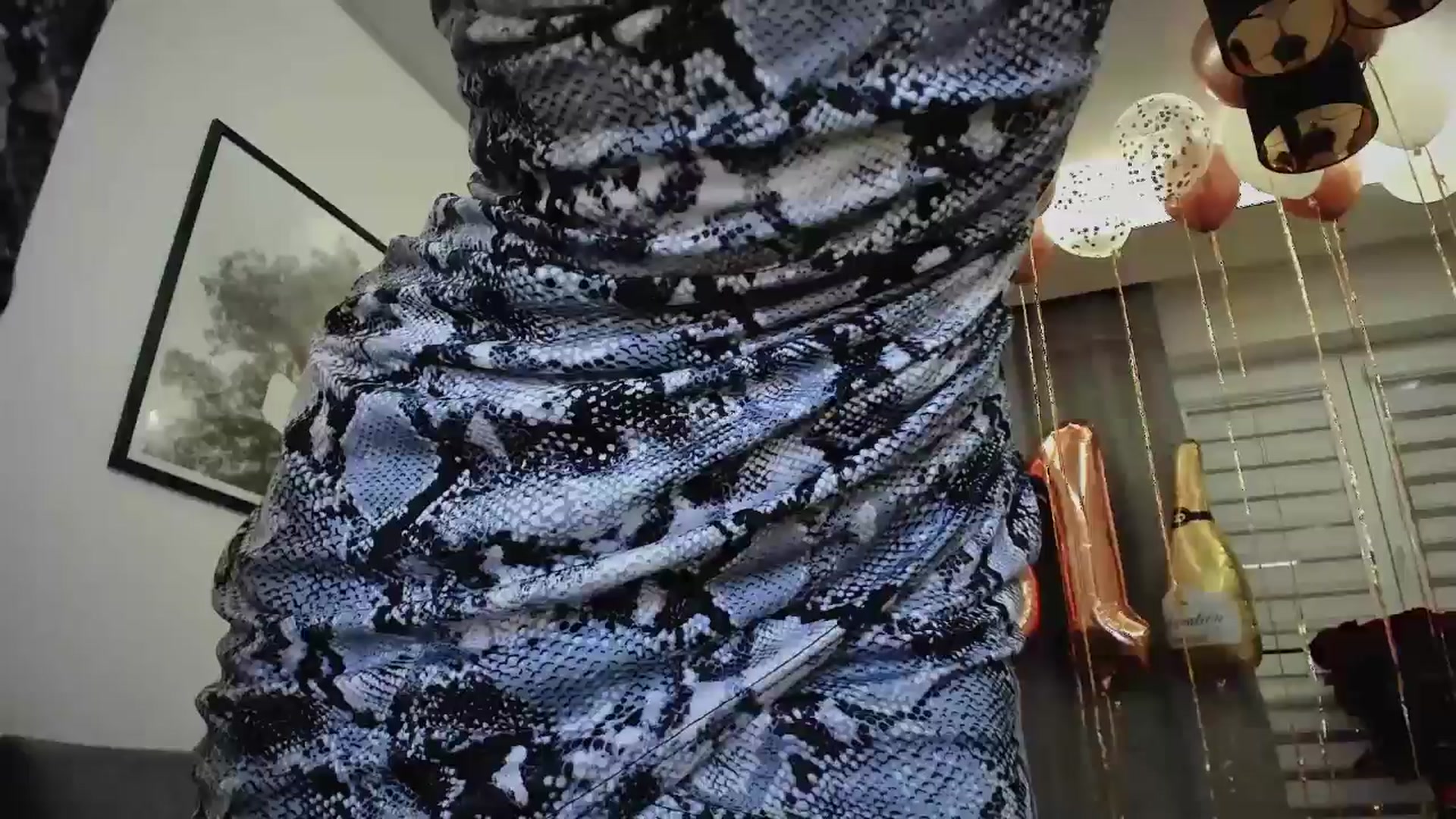 Gallery image thumbnail from Amber_Fry's myfreecams stream on, 01/20/2025, 23:09 image 6 of 20