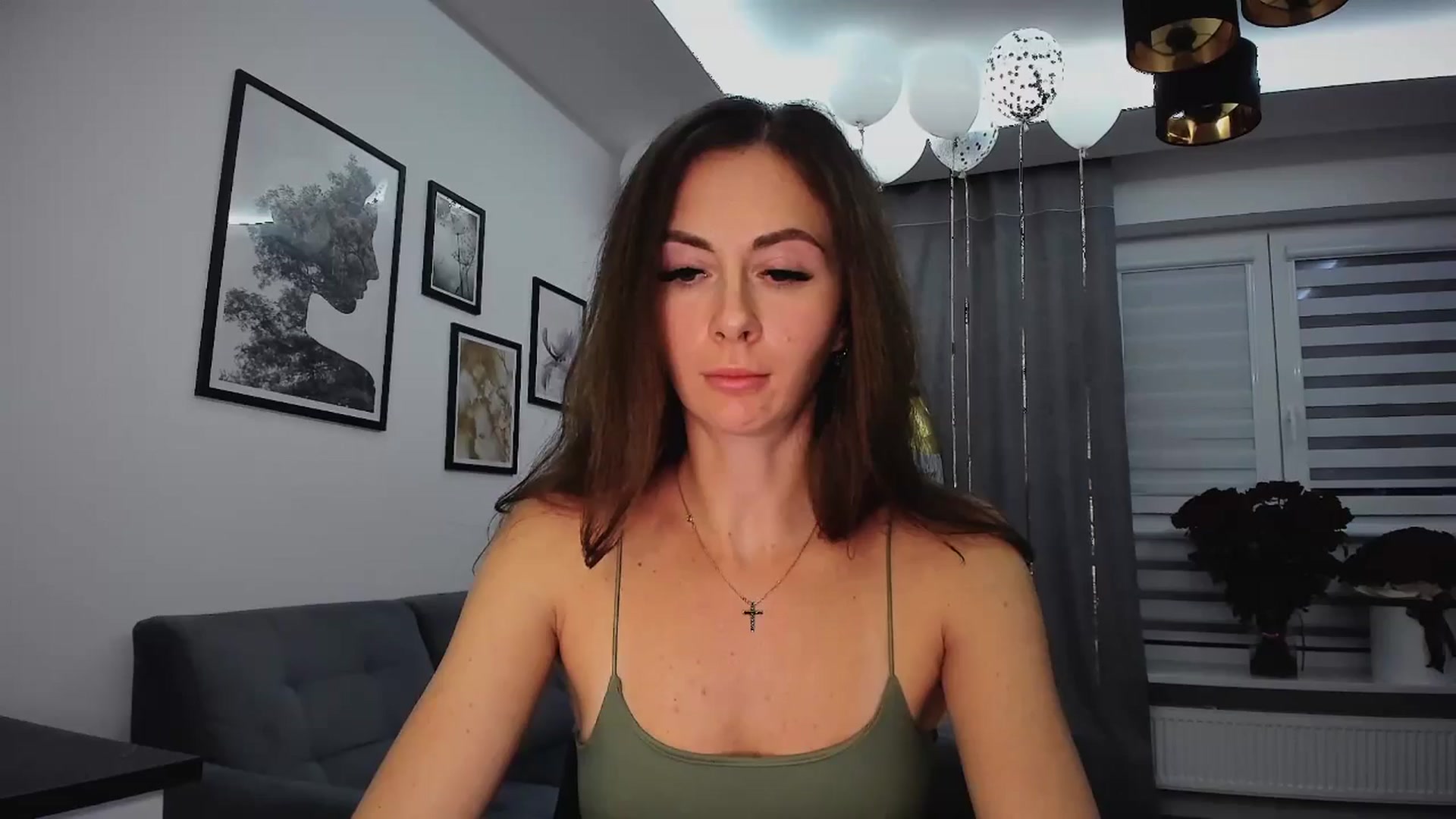 Gallery image thumbnail from Amber_Fry's myfreecams stream on, 01/26/2025, 21:20 image 9 of 20