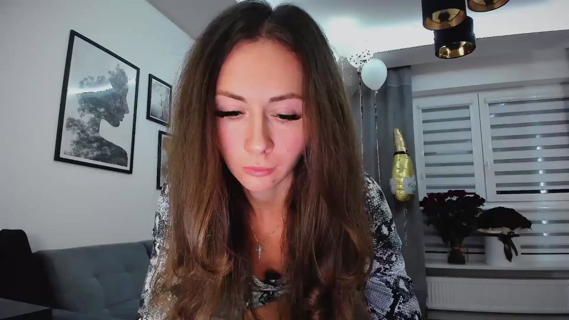 Gallery image thumbnail from Amber_Fry's myfreecams stream on, 01/28/2025, 18:49 image 13 of 20