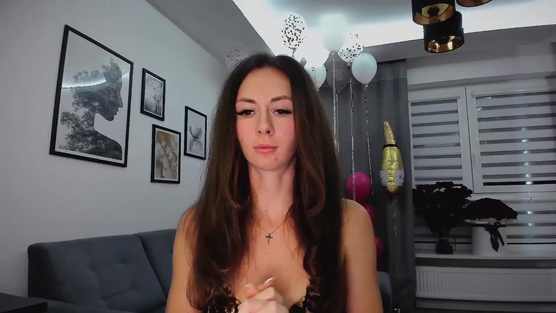 Gallery image thumbnail from Amber_Fry's myfreecams stream on, 01/28/2025, 21:55 image 8 of 20