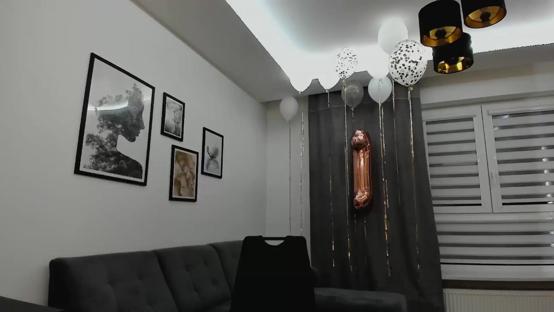 Gallery image thumbnail from Amber_Fry's myfreecams stream on, 02/01/2025, 20:20 image 1 of 20