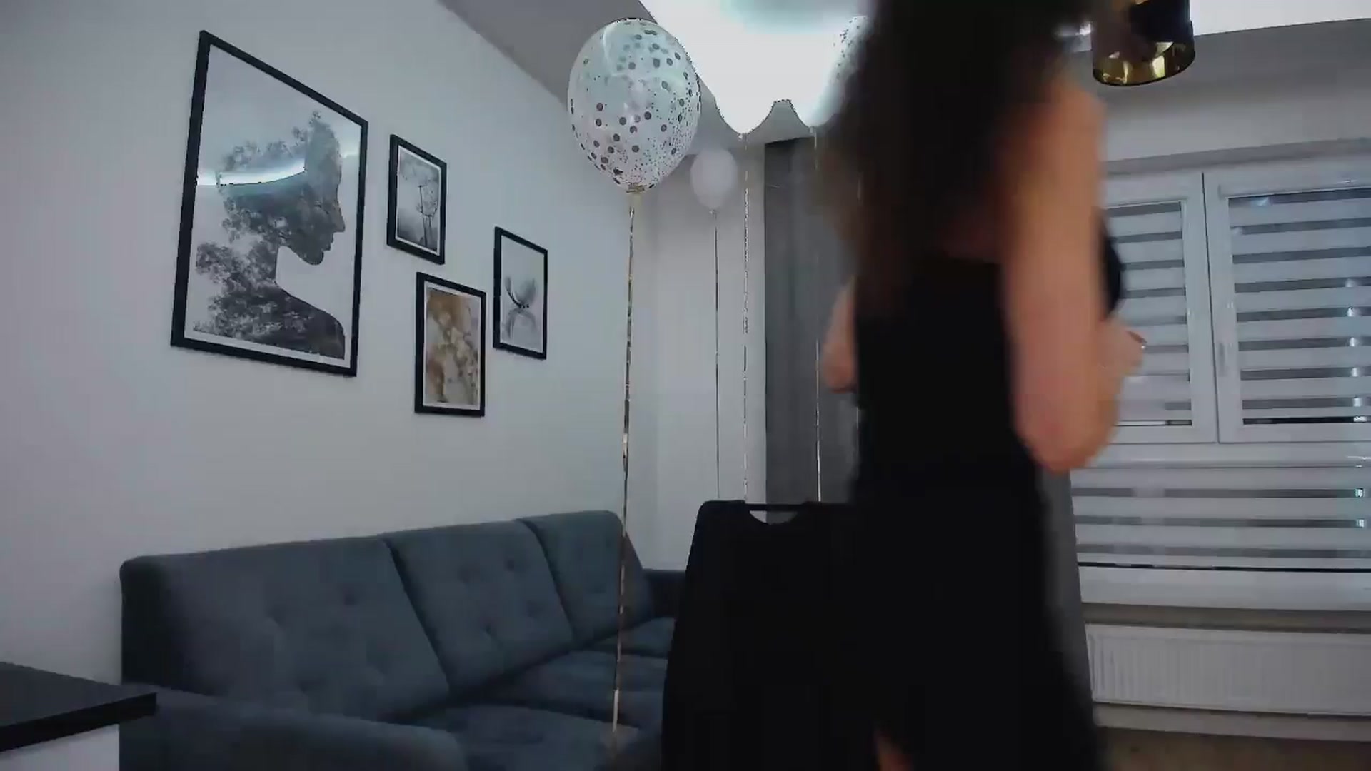Gallery image thumbnail from Amber_Fry's myfreecams stream on, 02/01/2025, 23:03 image 3 of 20