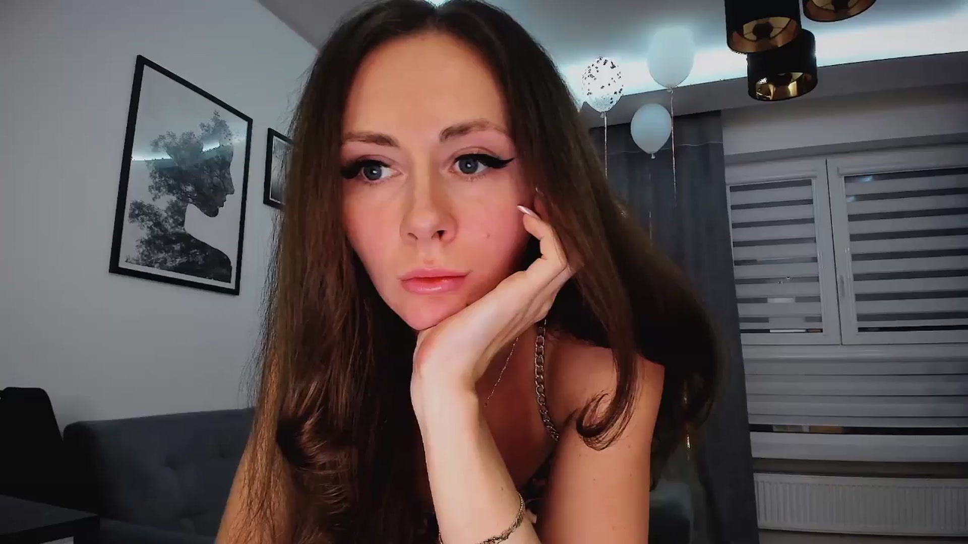 Gallery image thumbnail from Amber_Fry's myfreecams stream on, 02/03/2025, 19:47 image 2 of 20