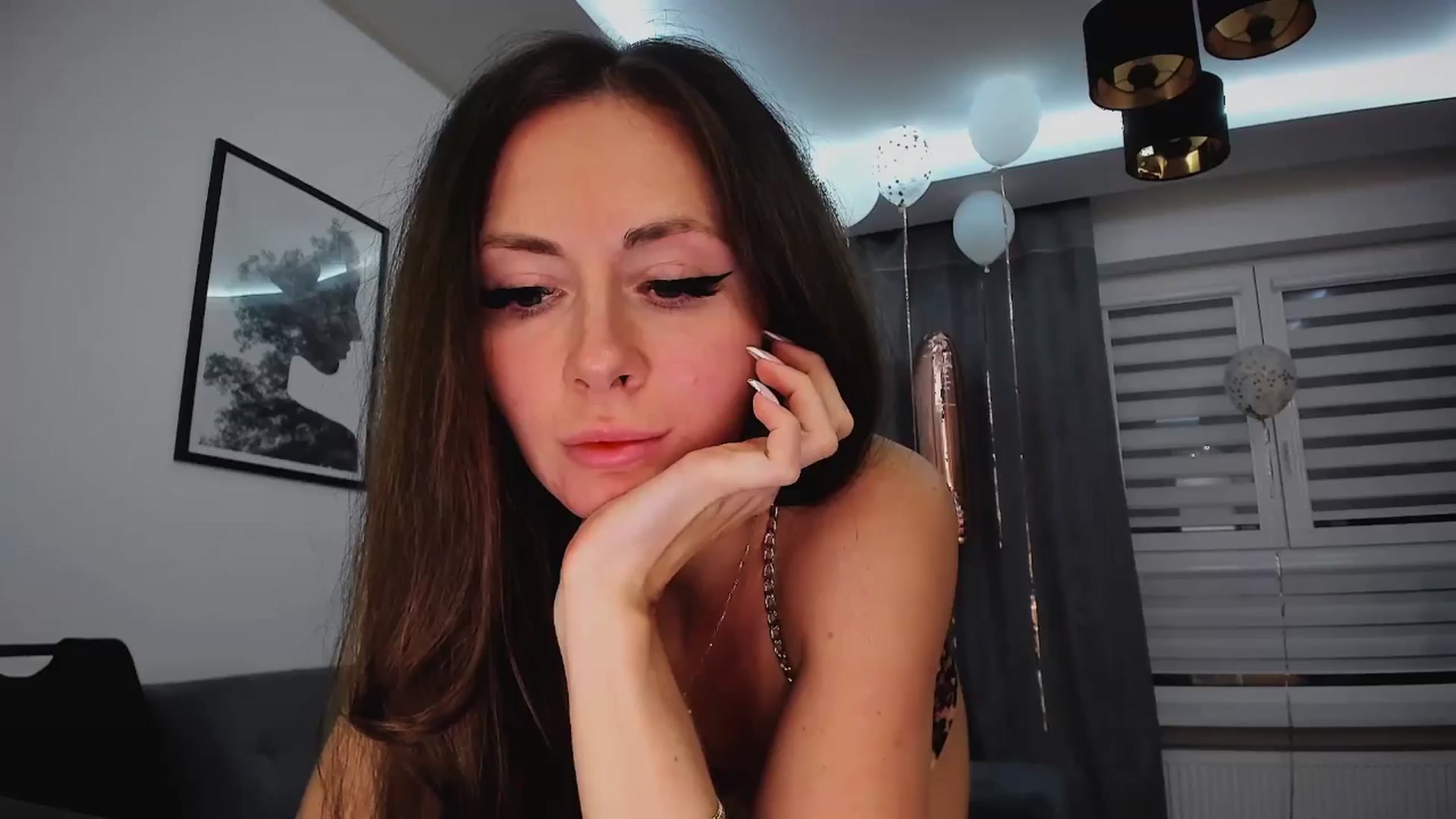 Gallery image thumbnail from Amber_Fry's myfreecams stream on, 02/03/2025, 22:17 image 8 of 20