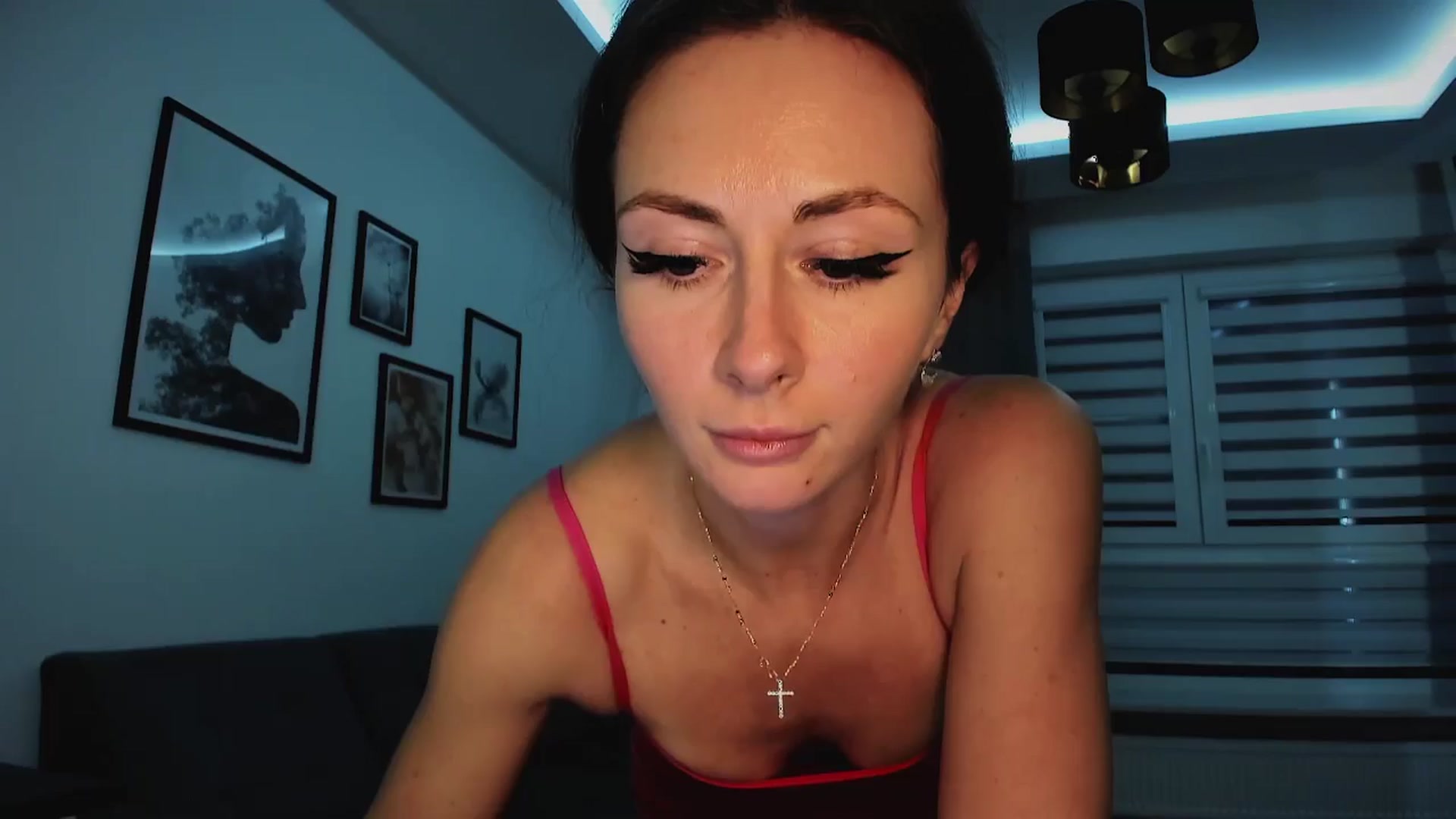 Gallery image thumbnail from Amber_Fry's myfreecams stream on, 02/04/2025, 18:31 image 2 of 20