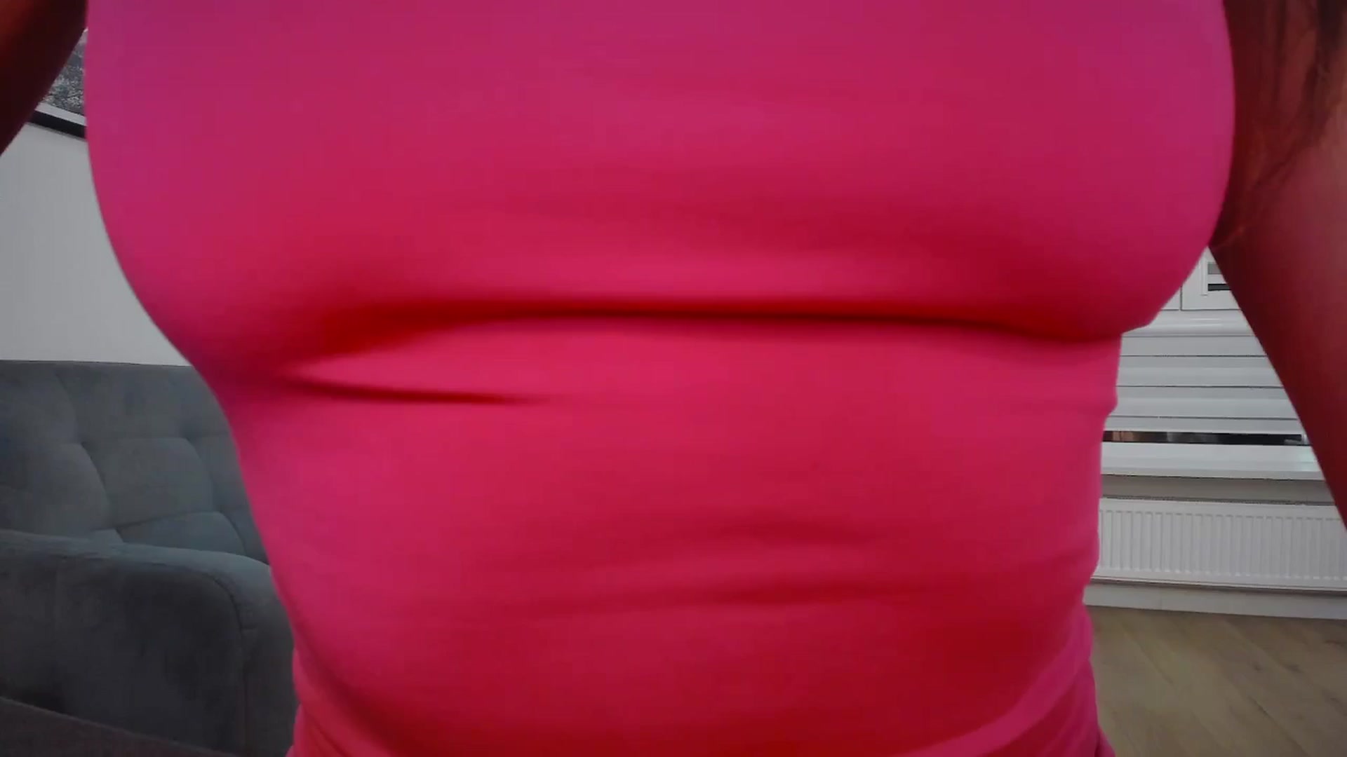 Gallery image thumbnail from Amber_Fry's myfreecams stream on, 02/04/2025, 22:11 image 12 of 20
