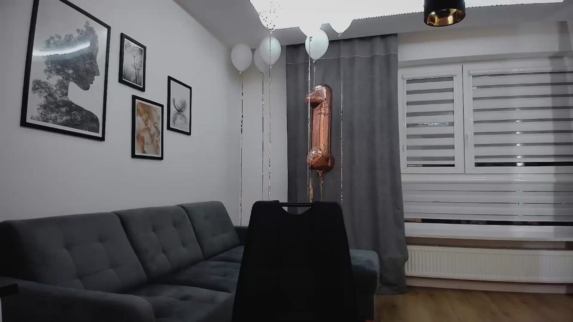 Gallery image thumbnail from Amber_Fry's myfreecams stream on, 02/05/2025, 20:54 image 17 of 20
