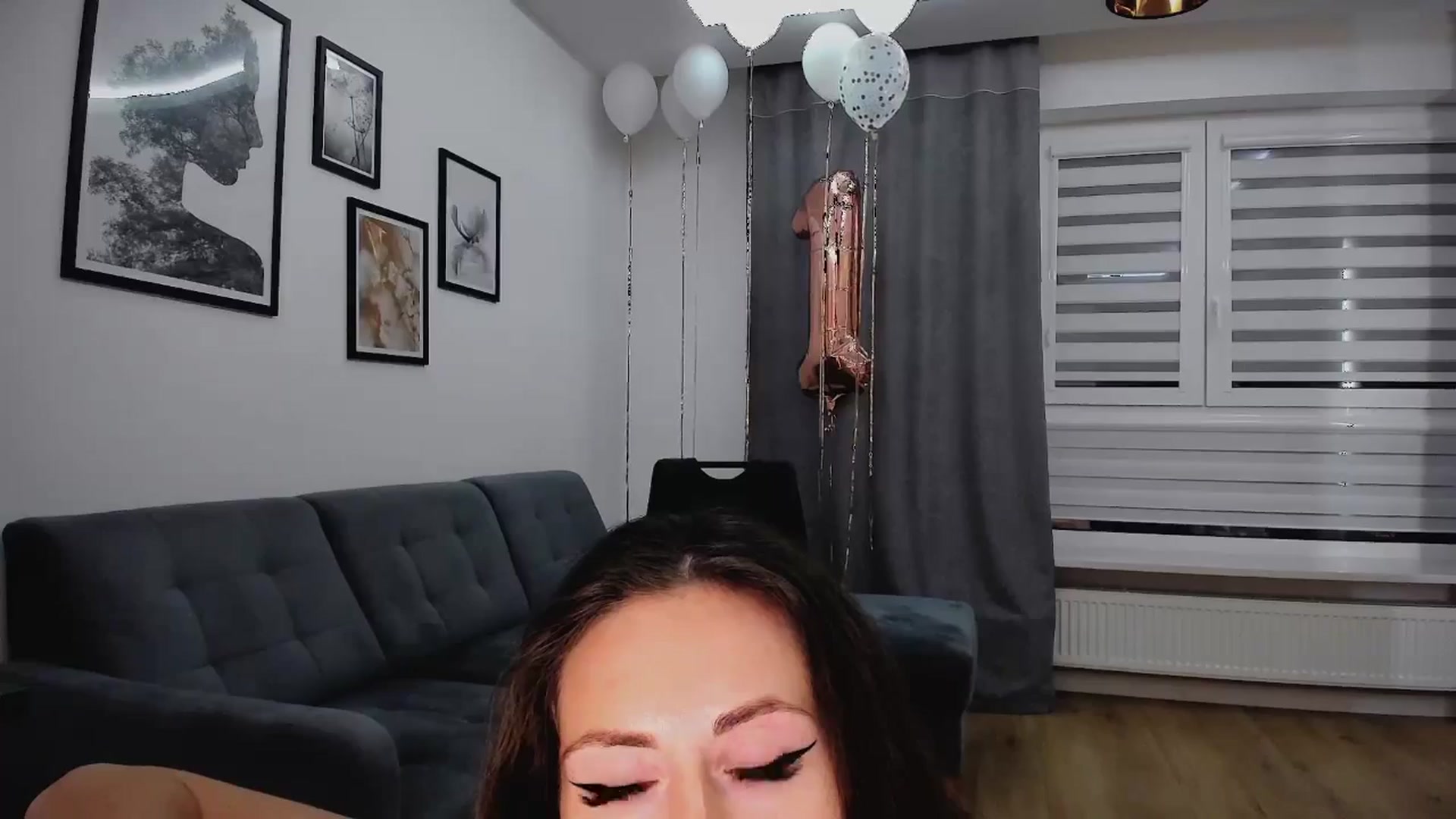 Gallery image thumbnail from Amber_Fry's myfreecams stream on, 02/06/2025, 20:00 image 8 of 20