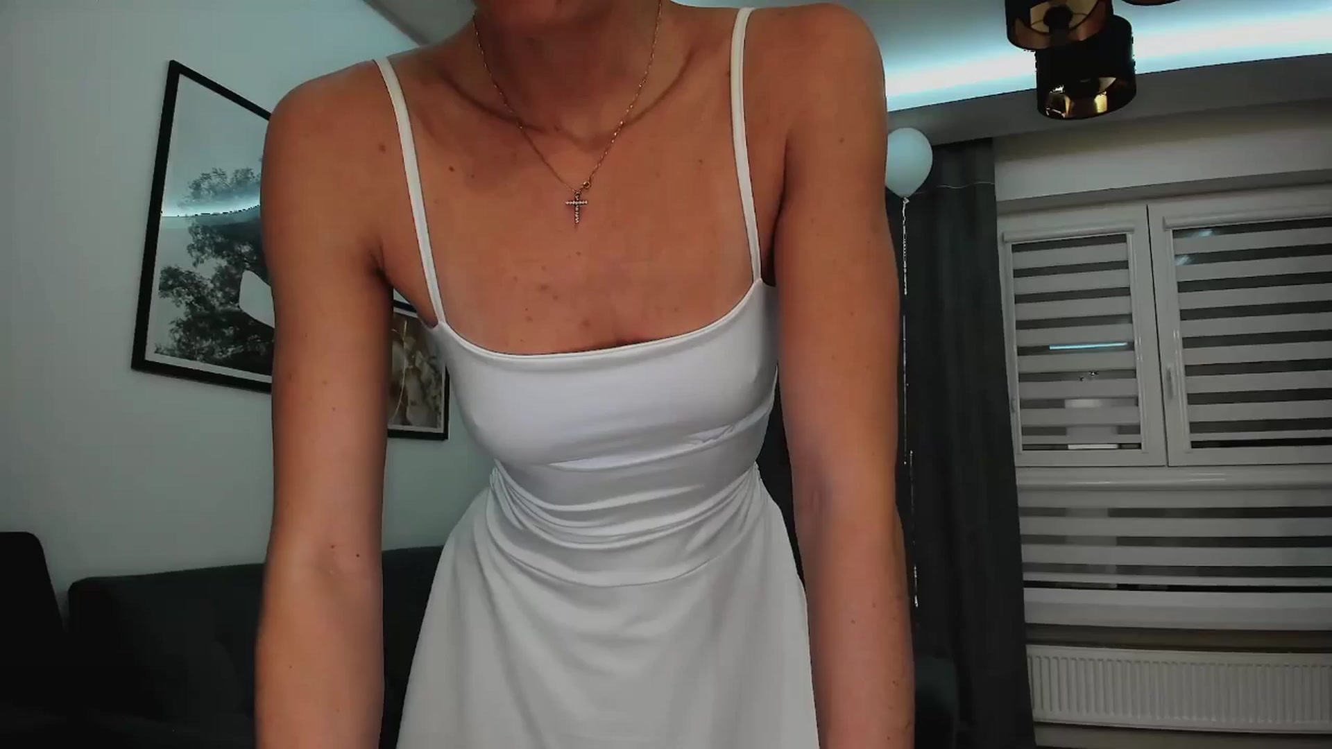 Gallery image thumbnail from Amber_Fry's myfreecams stream on, 02/08/2025, 21:30 image 3 of 20