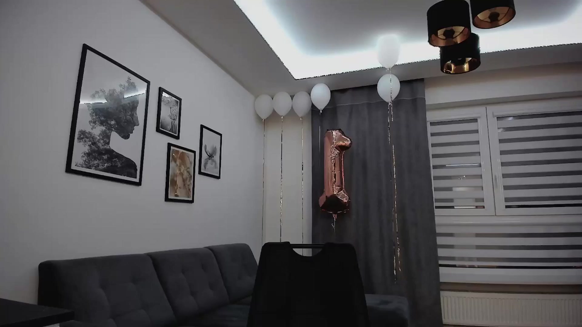 Gallery image thumbnail from Amber_Fry's myfreecams stream on, 02/11/2025, 19:30 image 7 of 20