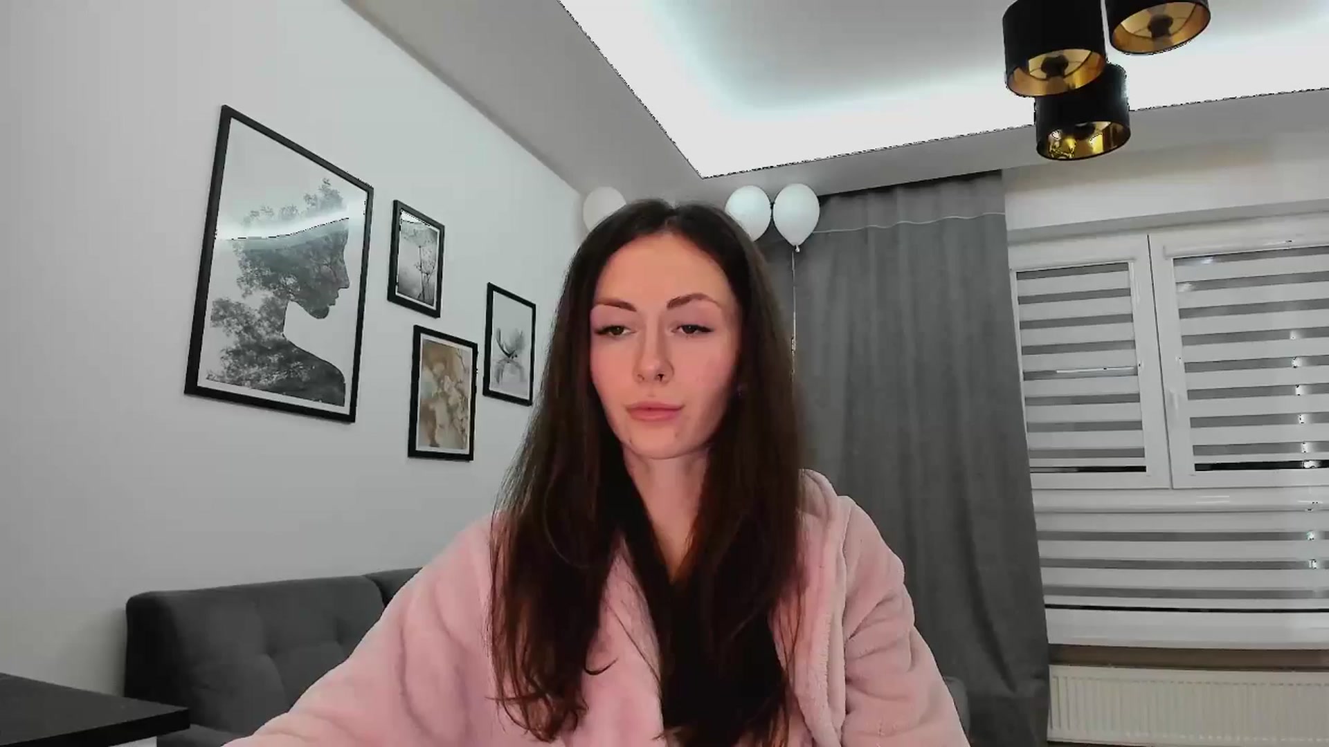 Gallery image thumbnail from Amber_Fry's myfreecams stream on, 02/17/2025, 22:06 image 15 of 20