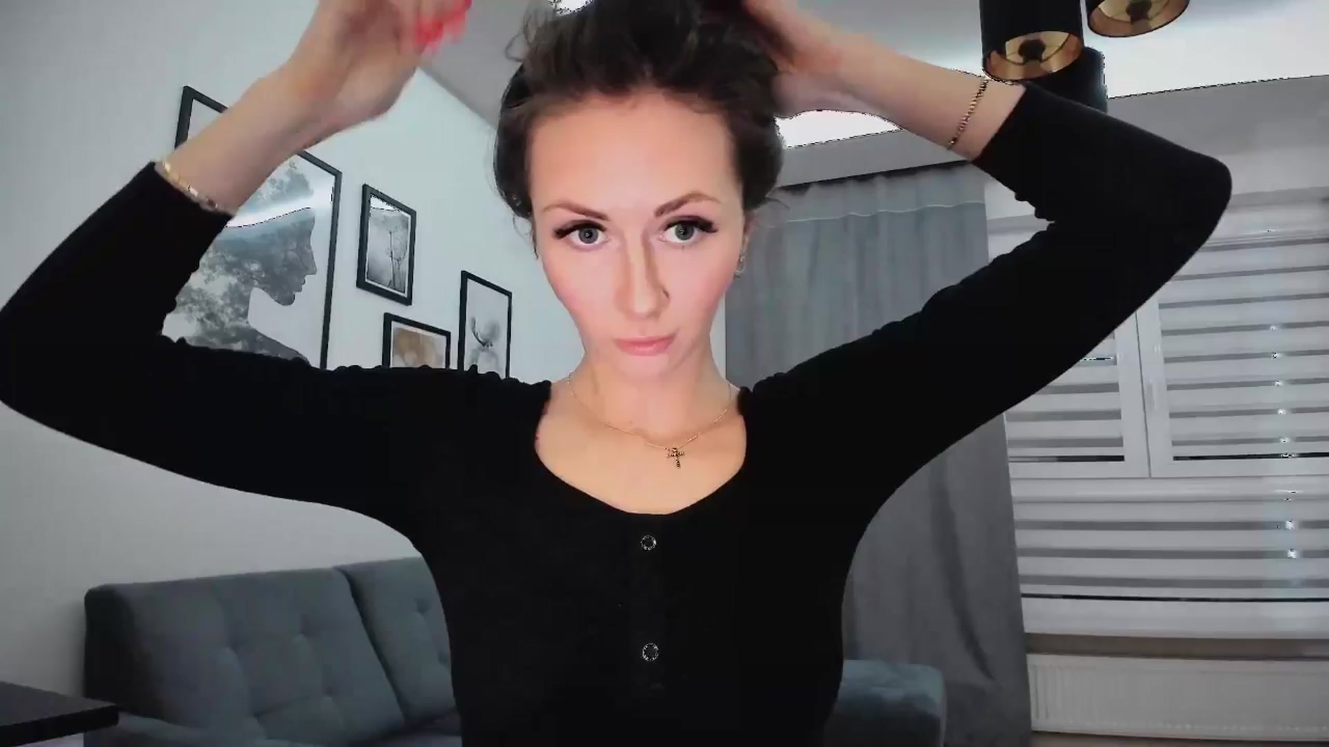 Gallery image thumbnail from Amber_Fry's myfreecams stream on, 02/18/2025, 19:07 image 18 of 20