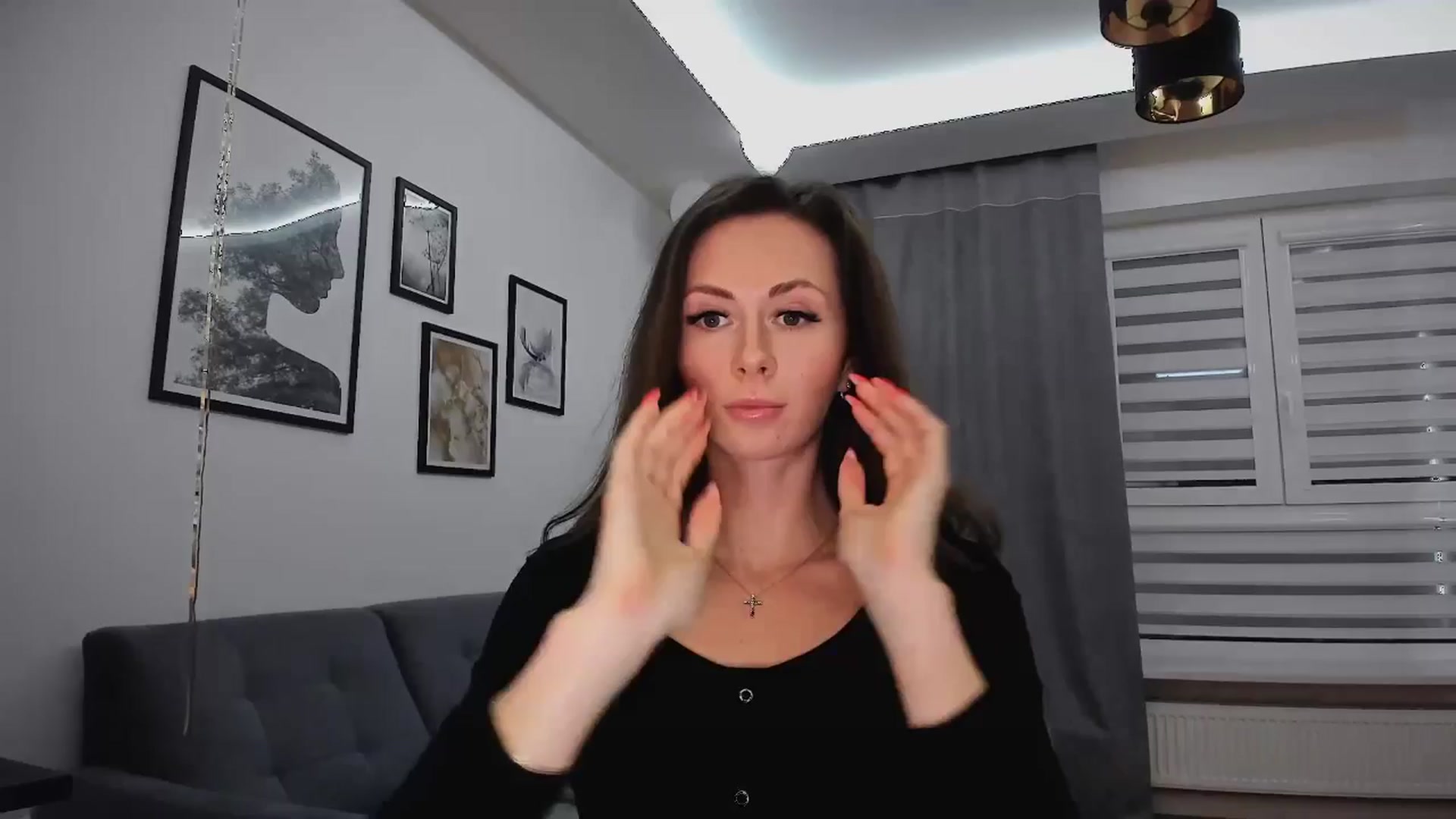 Gallery image thumbnail from Amber_Fry's myfreecams stream on, 02/18/2025, 20:46 image 9 of 20