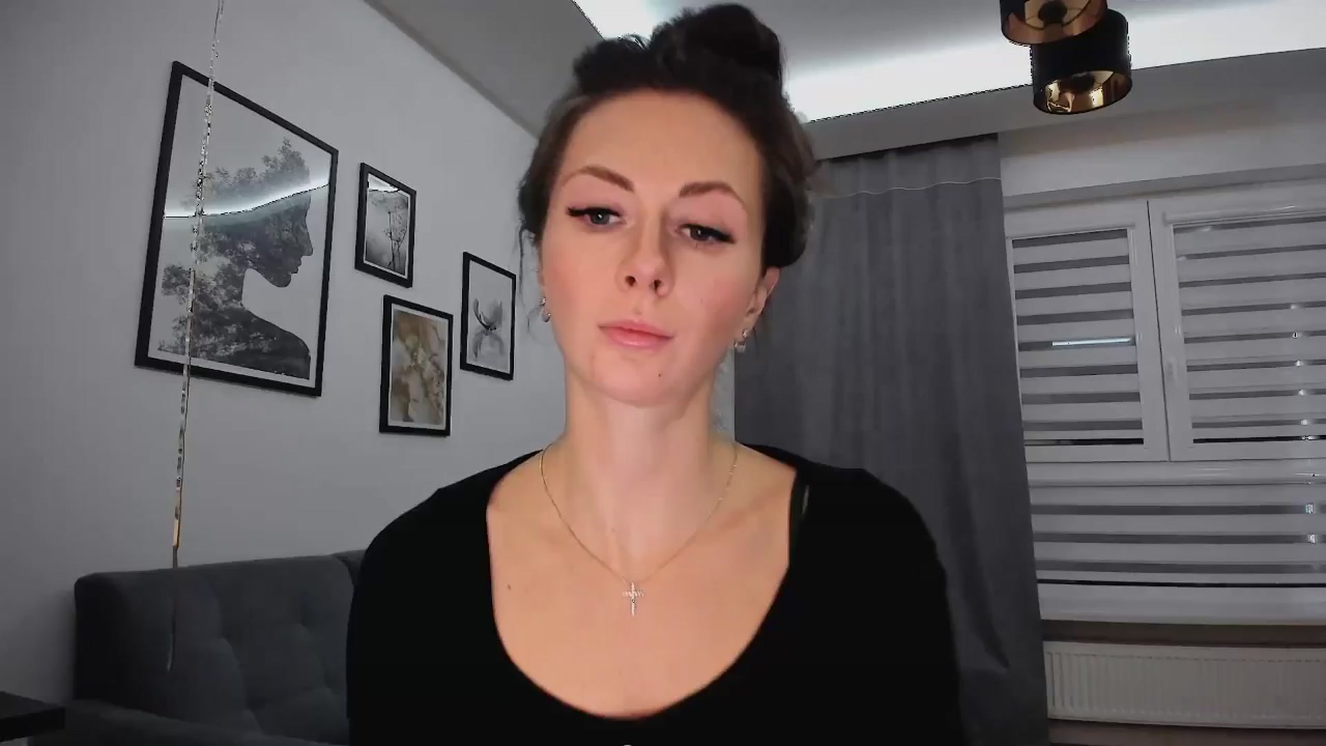 Gallery image thumbnail from Amber_Fry's myfreecams stream on, 02/18/2025, 20:46 image 15 of 20