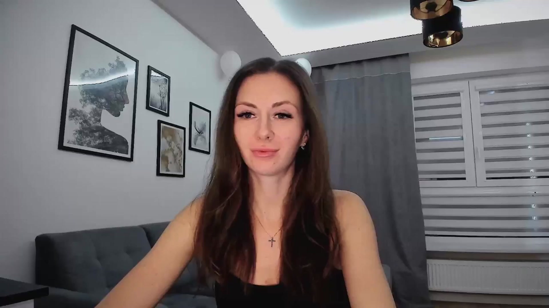 Gallery image thumbnail from Amber_Fry's myfreecams stream on, 02/20/2025, 22:03 image 11 of 20