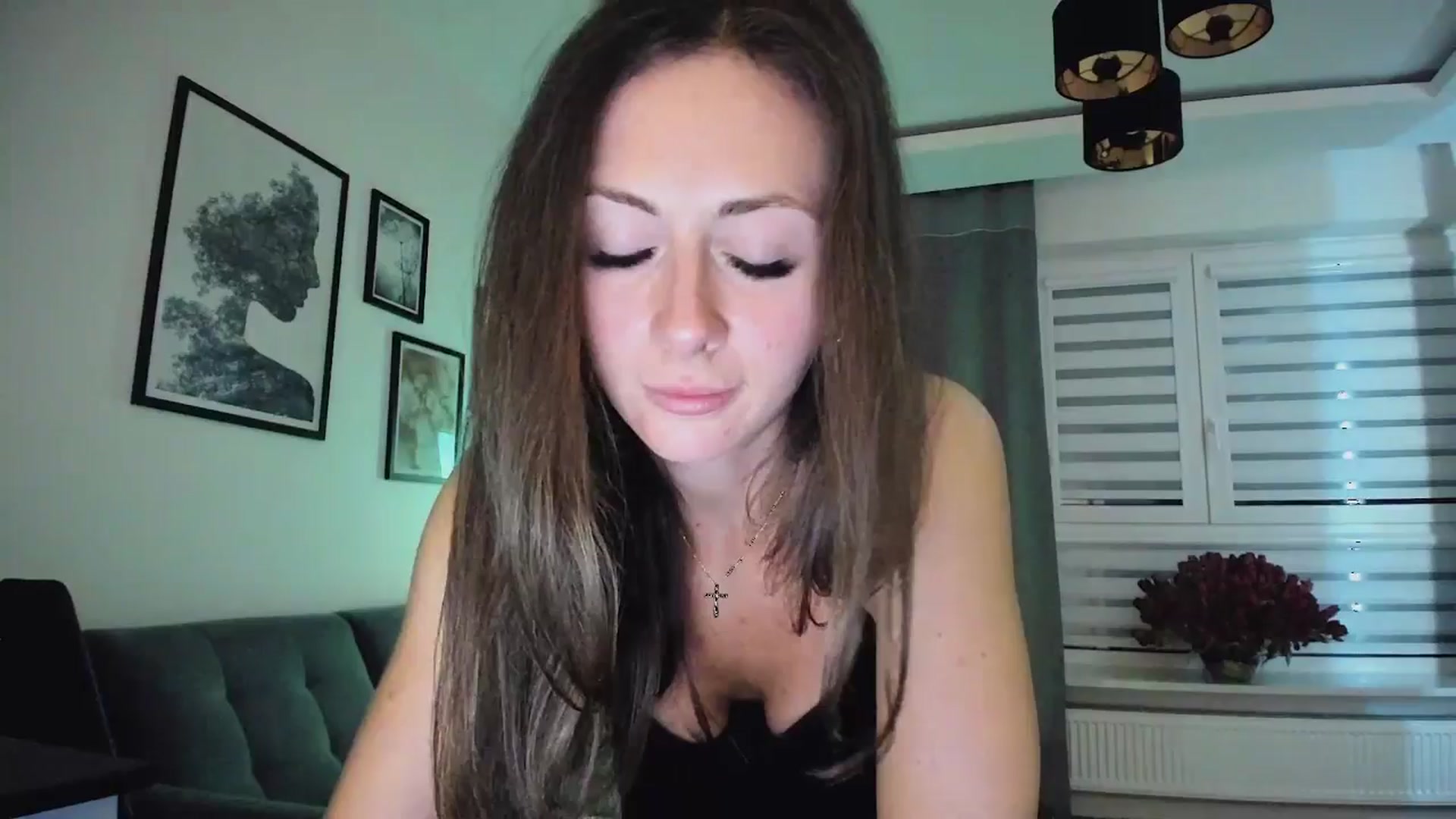 Gallery image thumbnail from Amber_Fry's myfreecams stream on, 03/09/2025, 20:27 image 5 of 20
