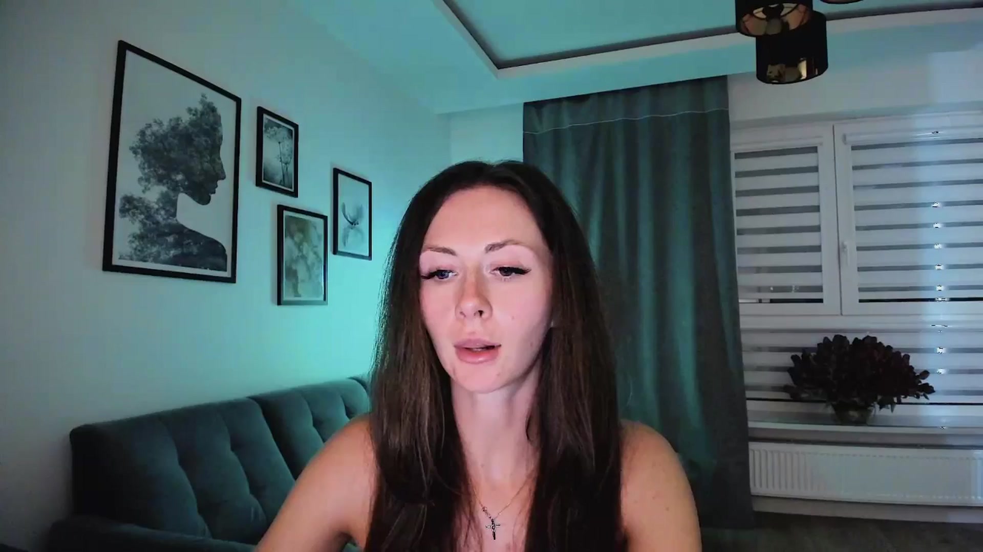 Gallery image thumbnail from Amber_Fry's myfreecams stream on, 03/10/2025, 21:43 image 8 of 20