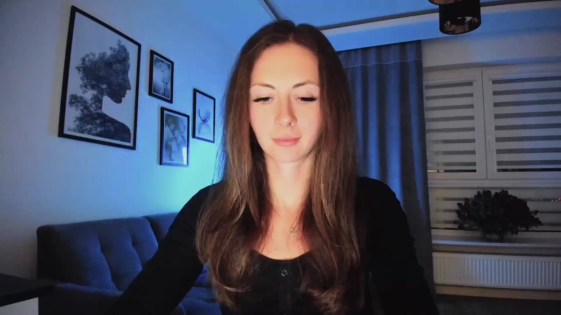 Gallery image thumbnail from Amber_Fry's myfreecams stream on, 03/11/2025, 18:59 image 19 of 20