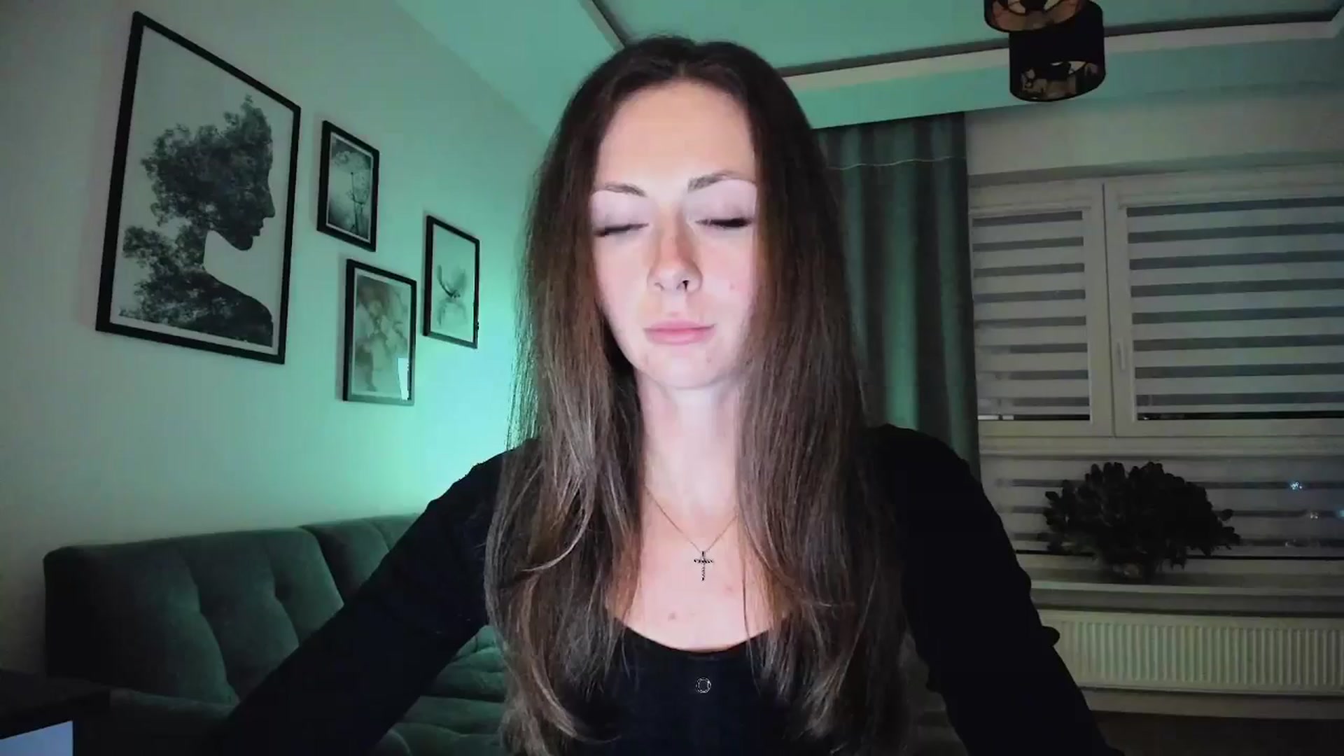 Gallery image thumbnail from Amber_Fry's myfreecams stream on, 03/11/2025, 18:59 image 1 of 20