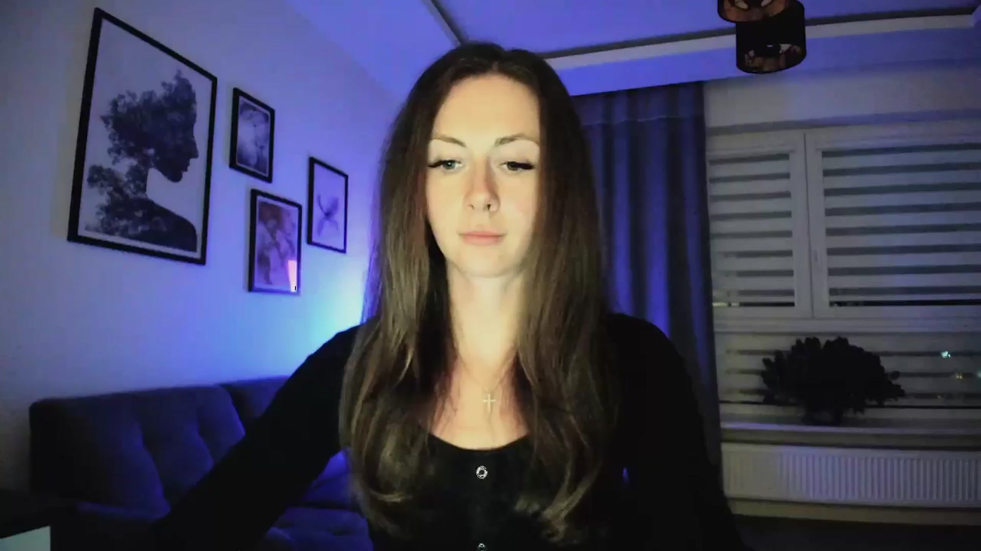 Gallery image thumbnail from Amber_Fry's myfreecams stream on, 03/11/2025, 18:59 image 3 of 20