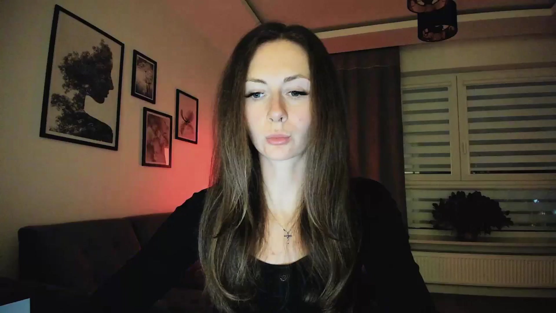 Gallery image thumbnail from Amber_Fry's myfreecams stream on, 03/11/2025, 18:59 image 7 of 20