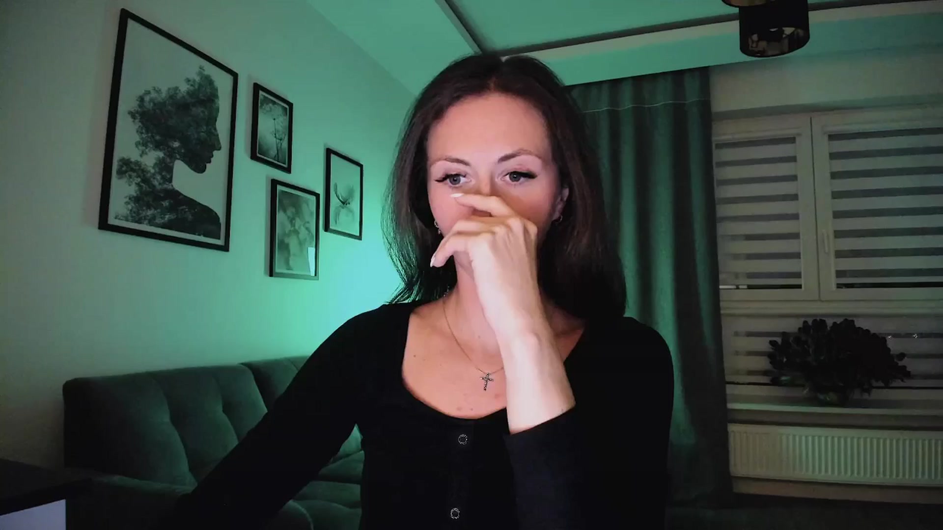 Gallery image thumbnail from Amber_Fry's myfreecams stream on, 03/11/2025, 19:55 image 9 of 20