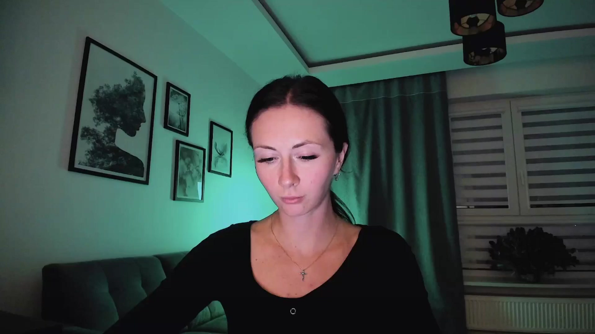 Gallery image thumbnail from Amber_Fry's myfreecams stream on, 03/11/2025, 20:21 image 12 of 20