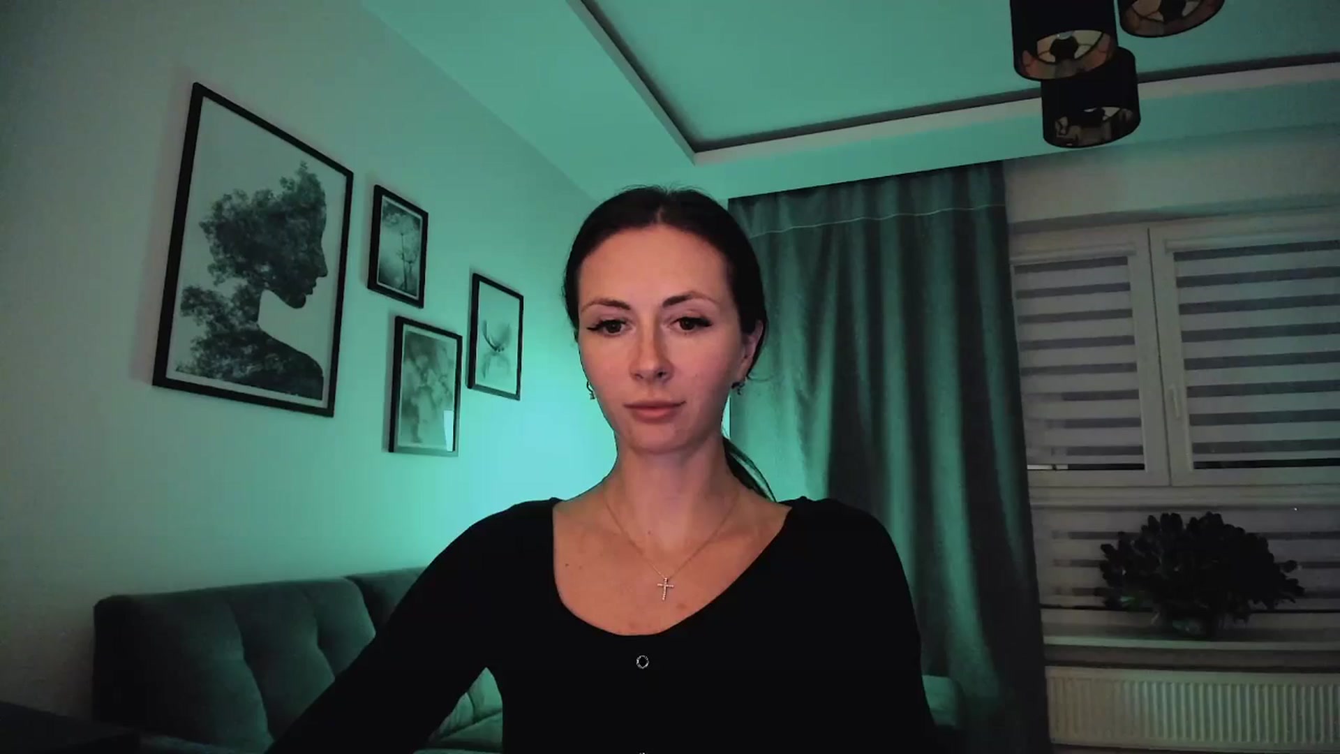 Gallery image thumbnail from Amber_Fry's myfreecams stream on, 03/11/2025, 20:21 image 8 of 20