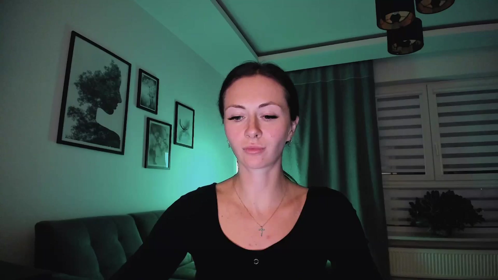 Gallery image thumbnail from Amber_Fry's myfreecams stream on, 03/11/2025, 20:21 image 6 of 20