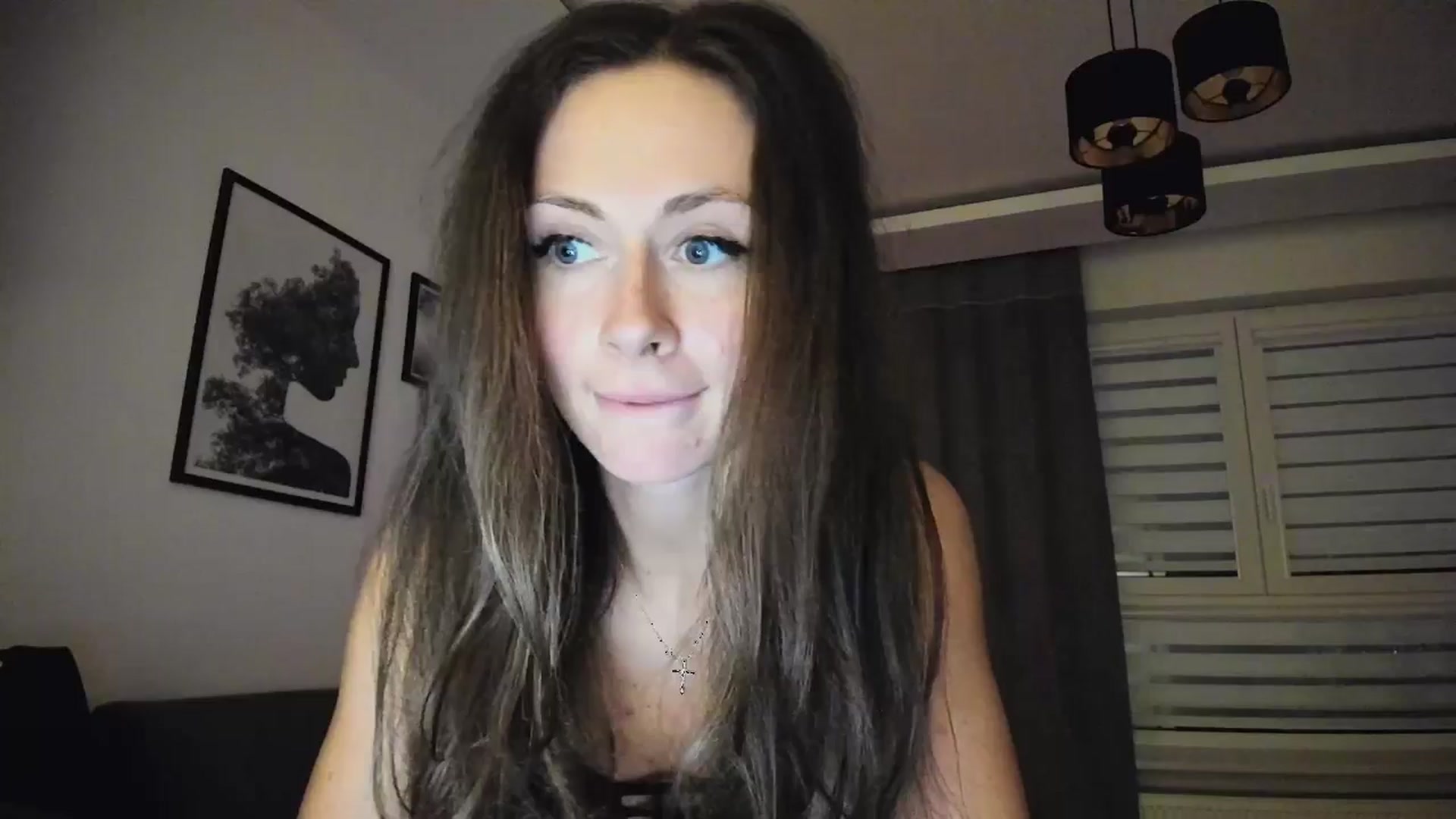 Gallery image thumbnail from Amber_Fry's myfreecams stream on, 03/16/2025, 20:40 image 1 of 20