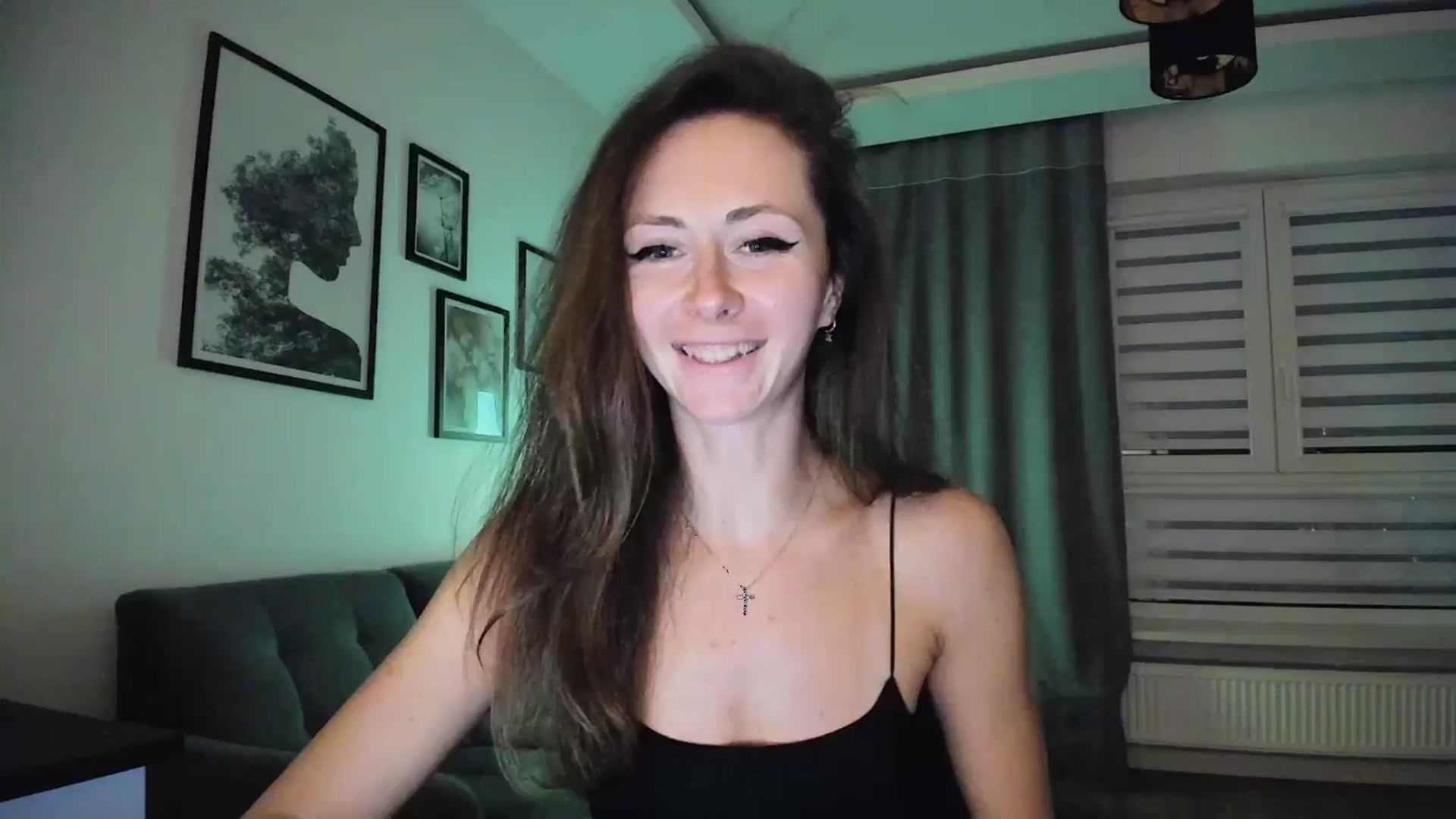 Gallery image thumbnail from Amber_Fry's myfreecams stream on, 03/17/2025, 20:07 image 6 of 20