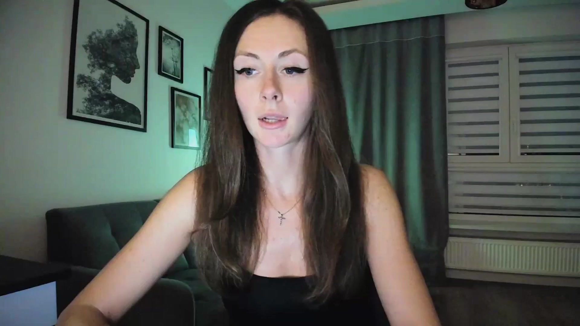 Gallery image thumbnail from Amber_Fry's myfreecams stream on, 03/17/2025, 20:07 image 2 of 20
