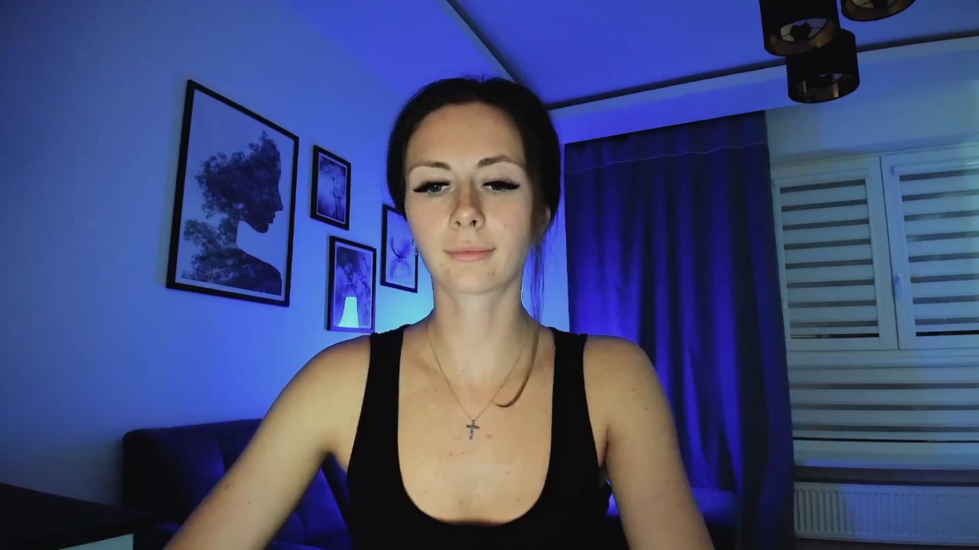 Gallery image thumbnail from Amber_Fry's myfreecams stream on, 03/20/2025, 18:46 image 15 of 20