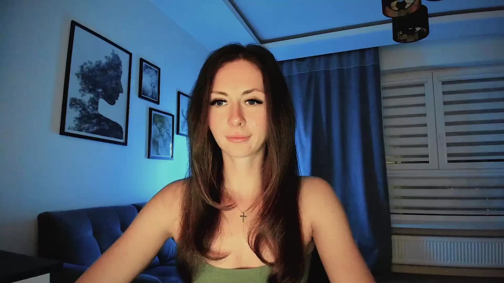 Gallery image thumbnail from Amber_Fry's myfreecams stream on, 03/23/2025, 21:21 image 4 of 20