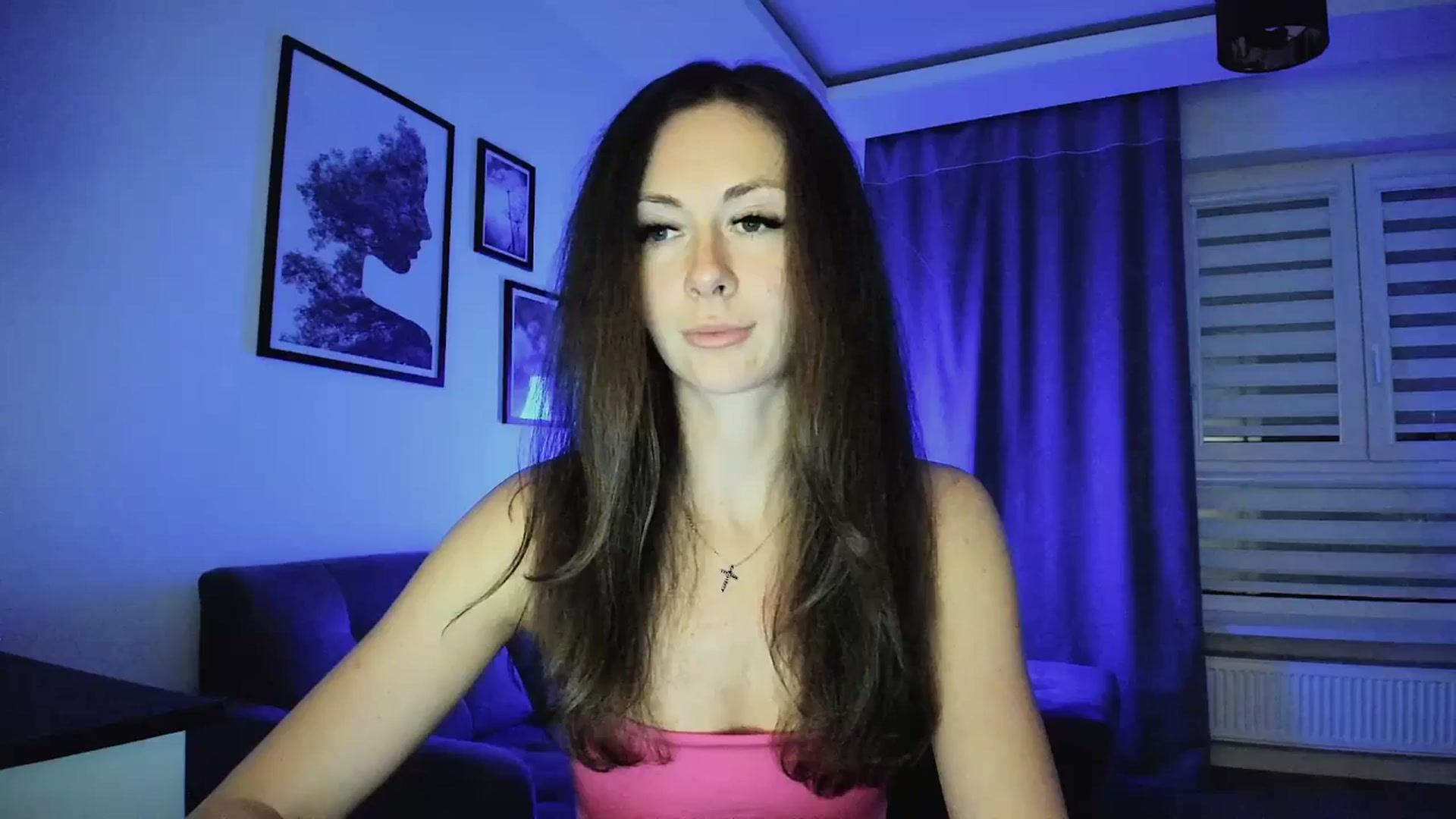 Gallery image thumbnail from Amber_Fry's myfreecams stream on, 03/24/2025, 19:21 image 3 of 20