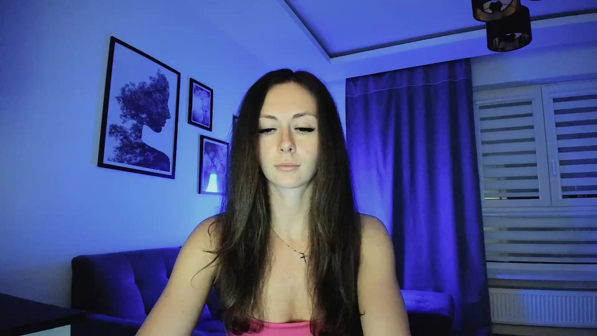 Gallery image thumbnail from Amber_Fry's myfreecams stream on, 03/24/2025, 19:21 image 12 of 20