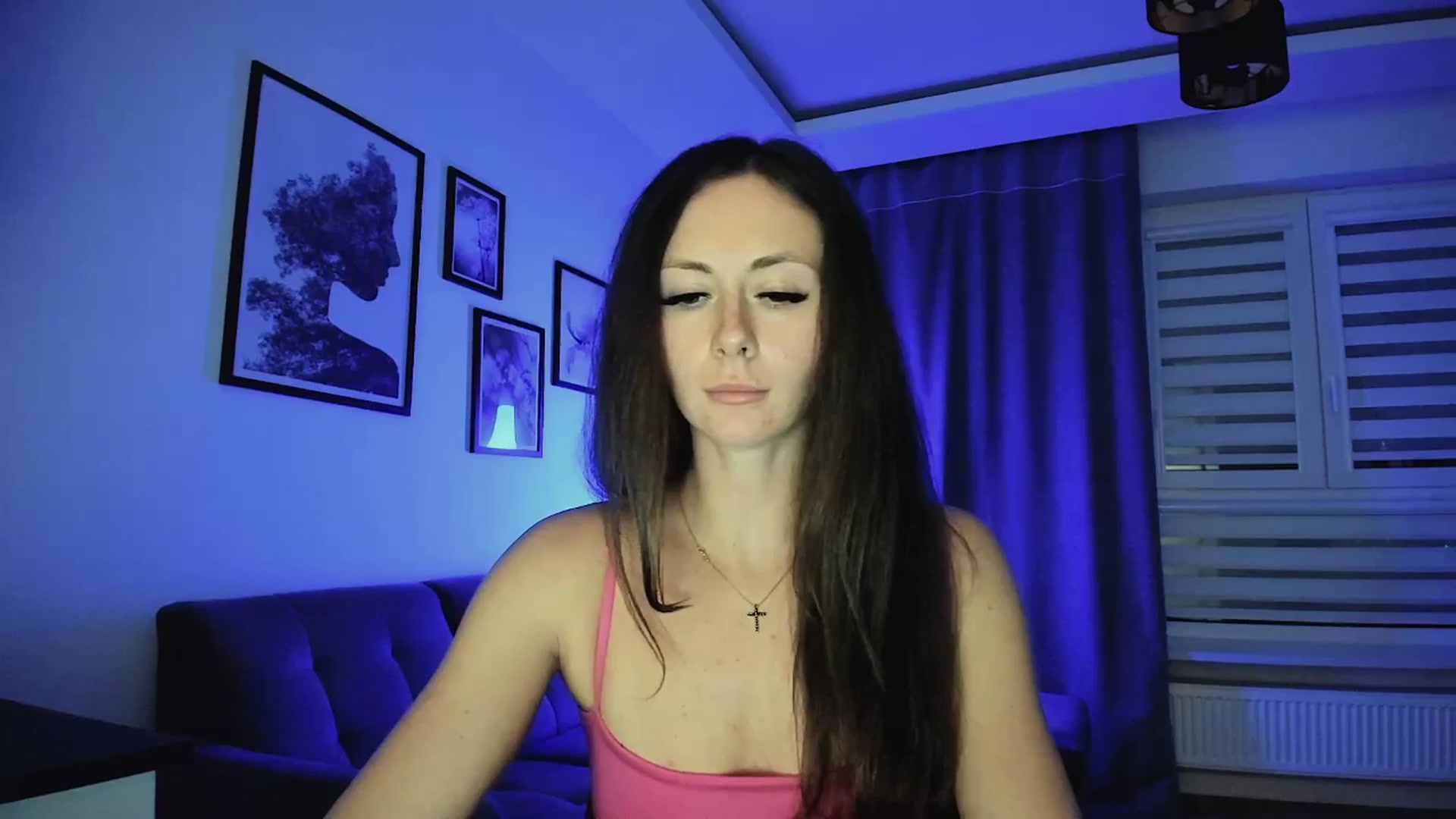 Gallery image thumbnail from Amber_Fry's myfreecams stream on, 03/24/2025, 21:44 image 11 of 20