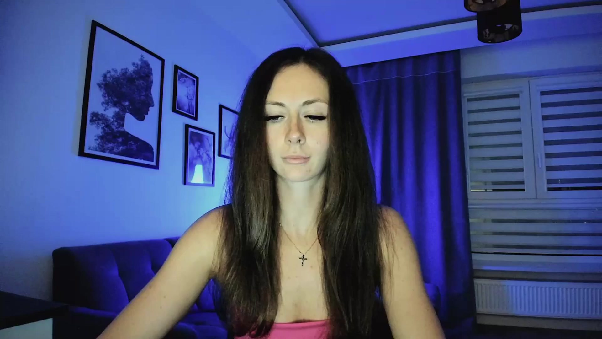Gallery image thumbnail from Amber_Fry's myfreecams stream on, 03/24/2025, 21:44 image 2 of 20