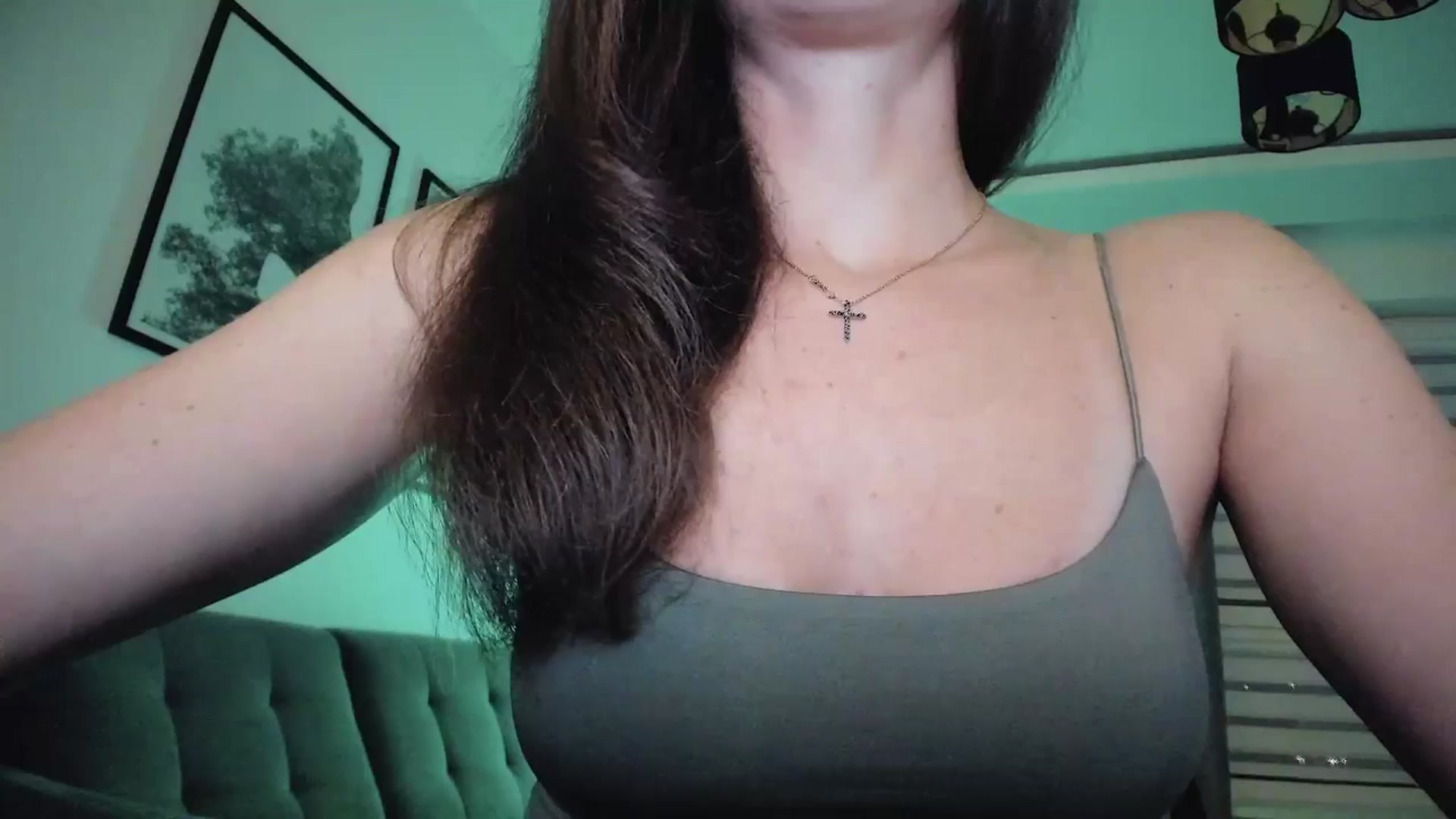 Gallery image thumbnail from Amber_Fry's myfreecams stream on, 03/31/2025, 19:08 image 19 of 20