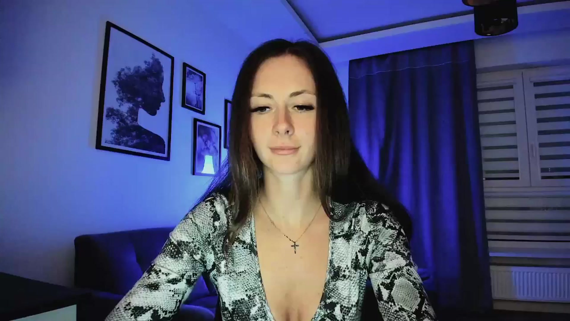 Gallery image thumbnail from Amber_Fry's myfreecams stream on, 04/01/2025, 21:09 image 8 of 20