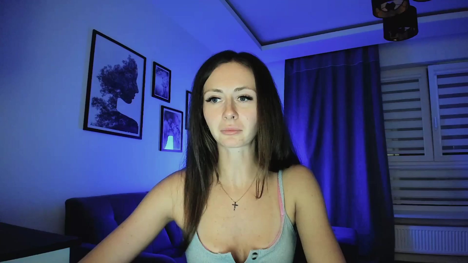 Gallery image thumbnail from Amber_Fry's myfreecams stream on, 04/02/2025, 18:59 image 18 of 20