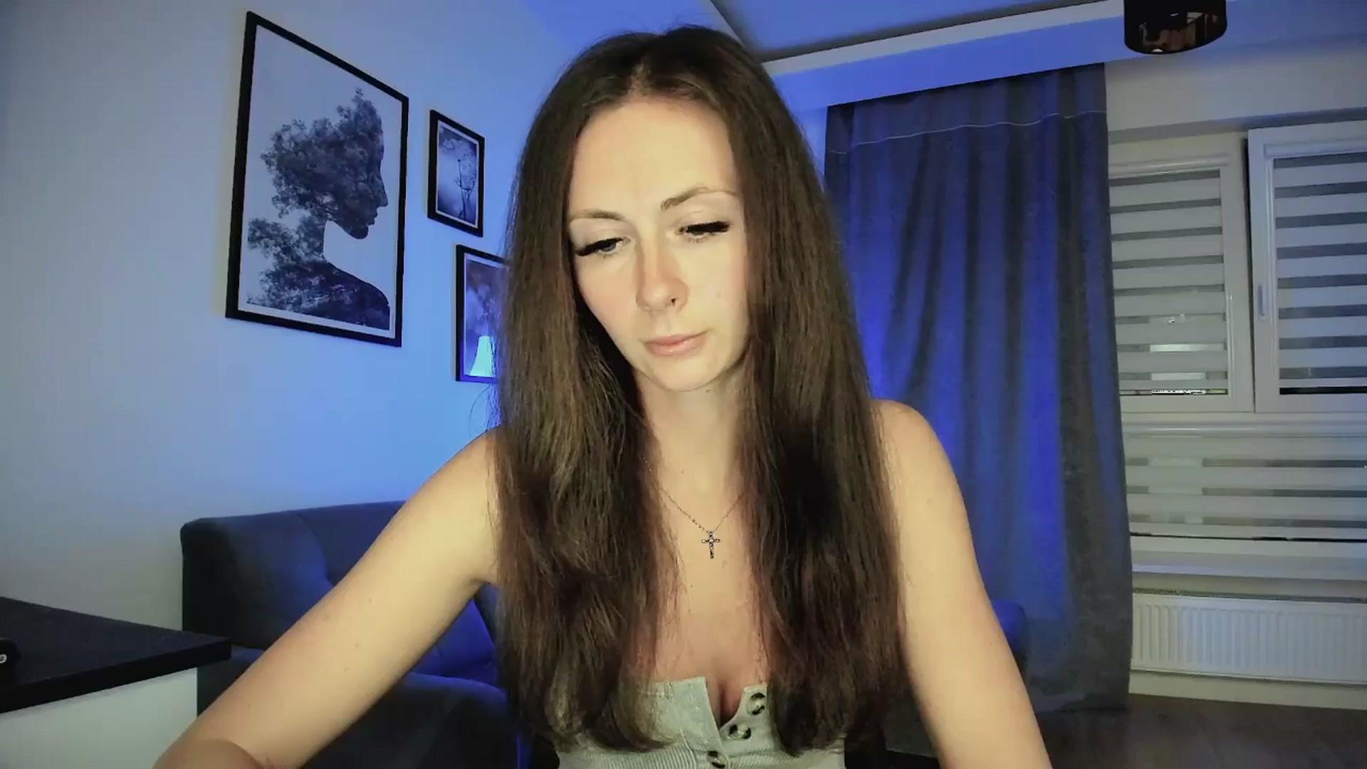 Gallery image thumbnail from Amber_Fry's myfreecams stream on, 04/02/2025, 18:59 image 4 of 20