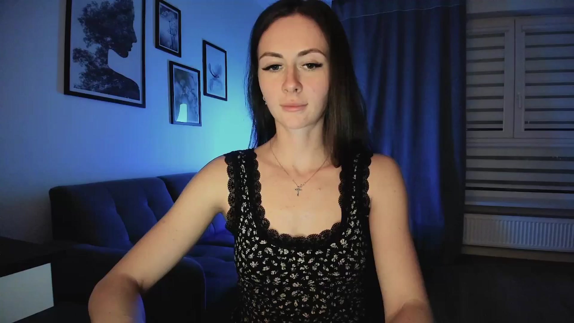 Gallery image thumbnail from Amber_Fry's myfreecams stream on, 04/07/2025, 20:27 image 4 of 20
