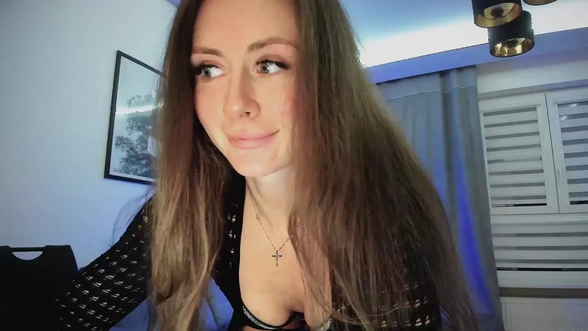 Gallery image thumbnail from Amber_Fry's myfreecams stream on, 04/10/2025, 19:01 image 7 of 20