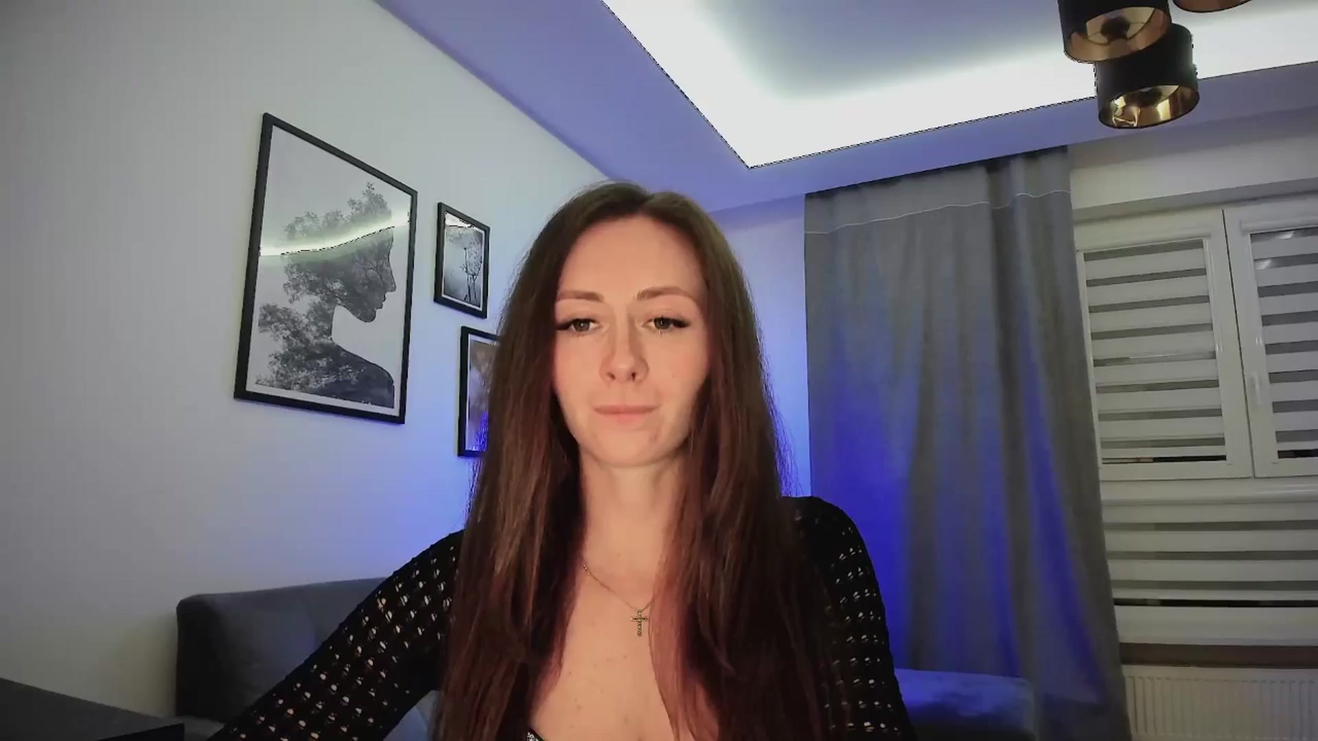 Gallery image thumbnail from Amber_Fry's myfreecams stream on, 04/10/2025, 19:01 image 3 of 20