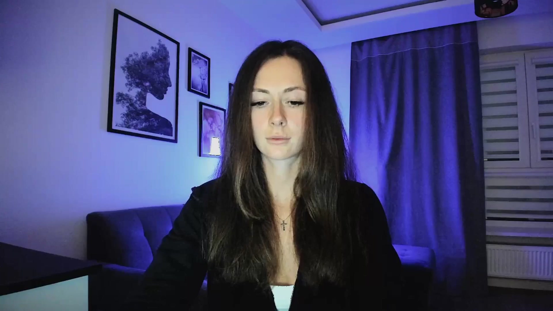Gallery image thumbnail from Amber_Fry's myfreecams stream on, 04/12/2025, 20:07 image 12 of 20