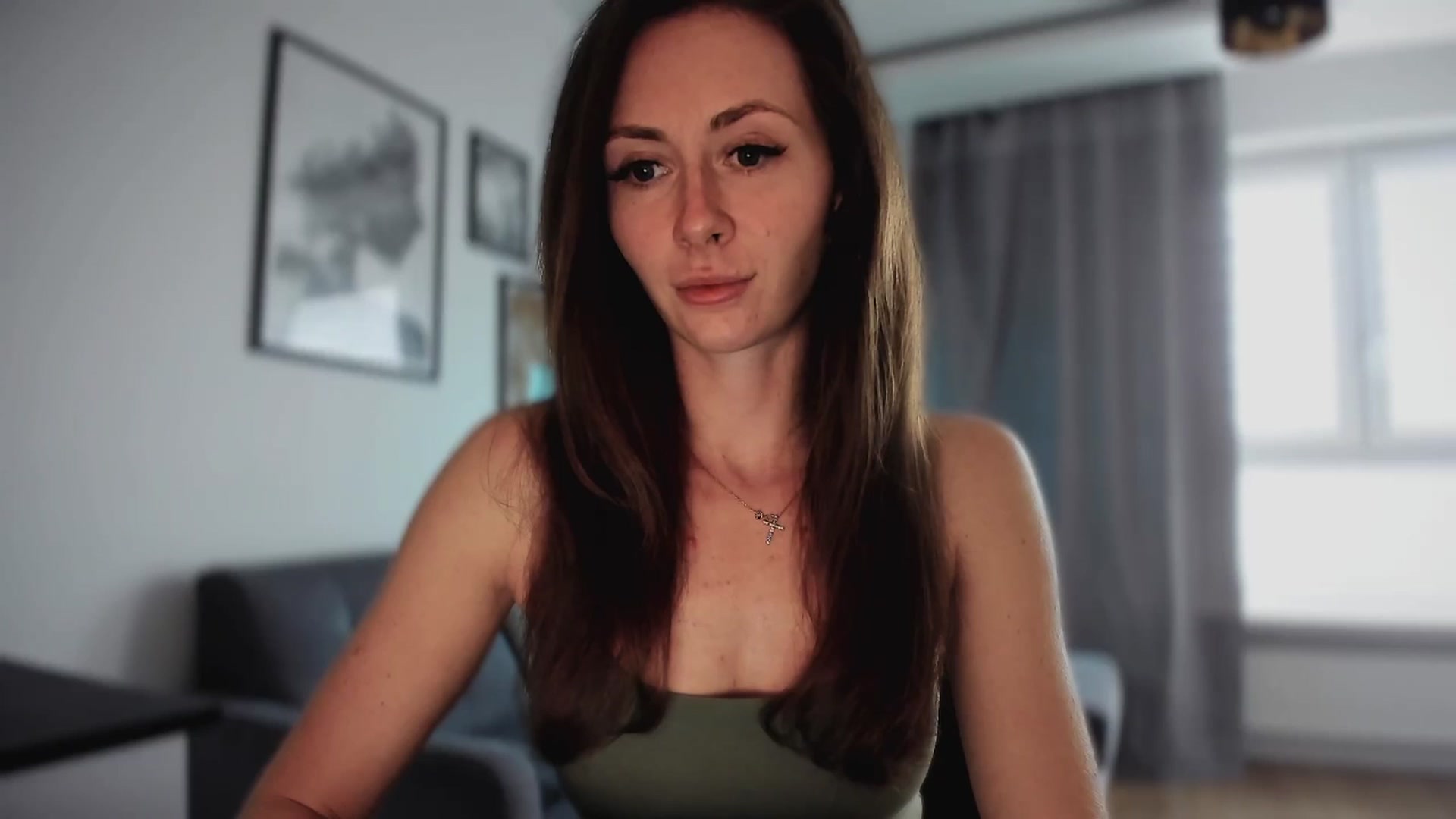 Gallery image thumbnail from Amber_Fry's myfreecams stream on, 04/15/2025, 17:12 image 2 of 20
